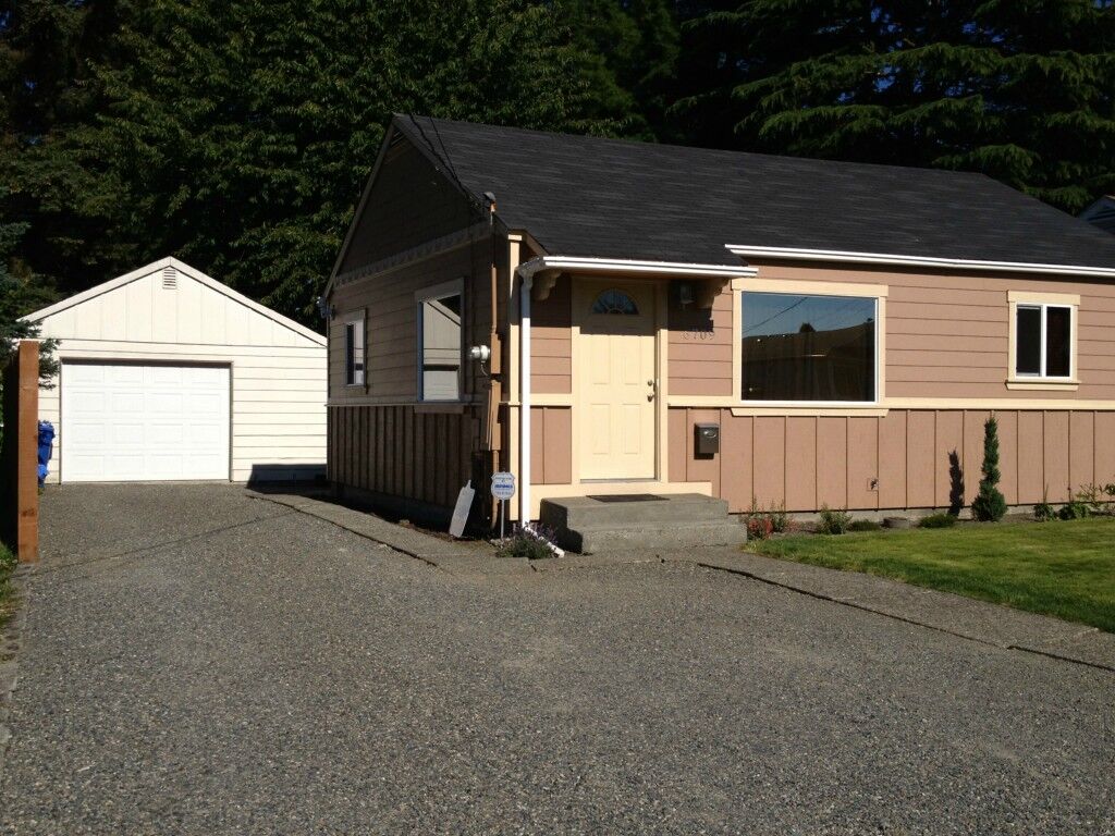 Property Photo: 6709 S J St WA 98408
