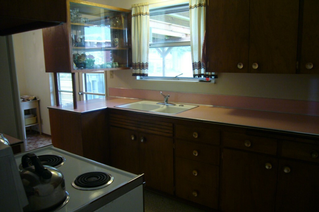 Property Photo: 8029 132nd Ave NE WA 98033