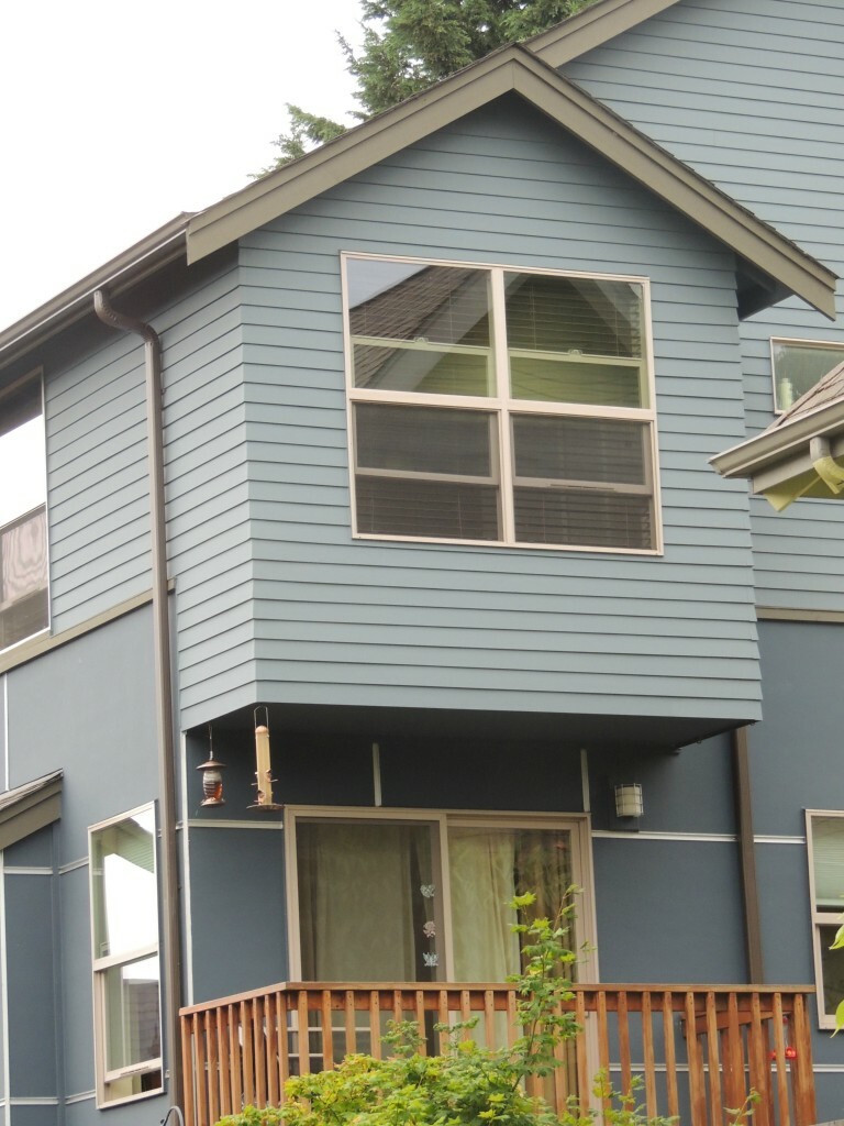 Property Photo: 1911 N 35th St A WA 98103