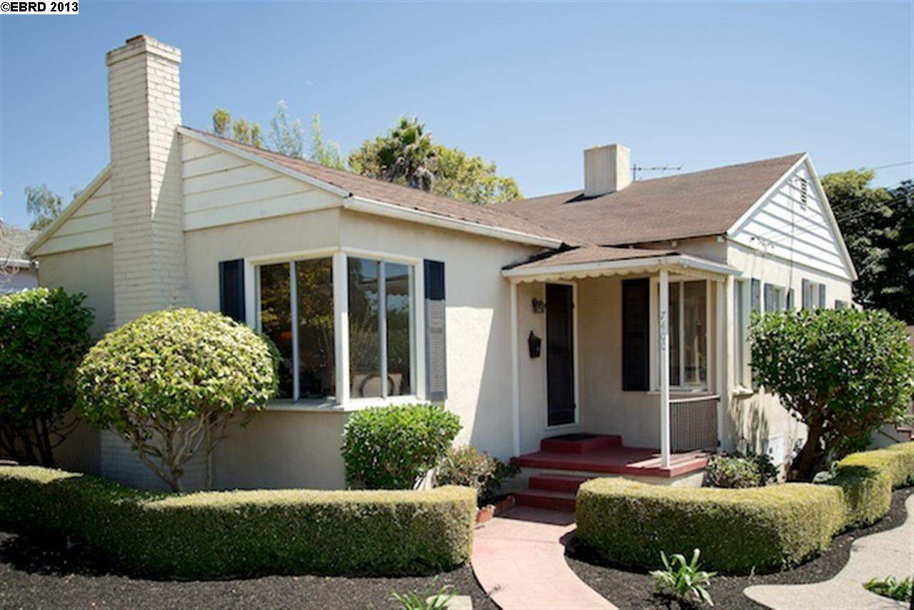 Property Photo:  7400 Fairmount Ave  CA 94530-3744 