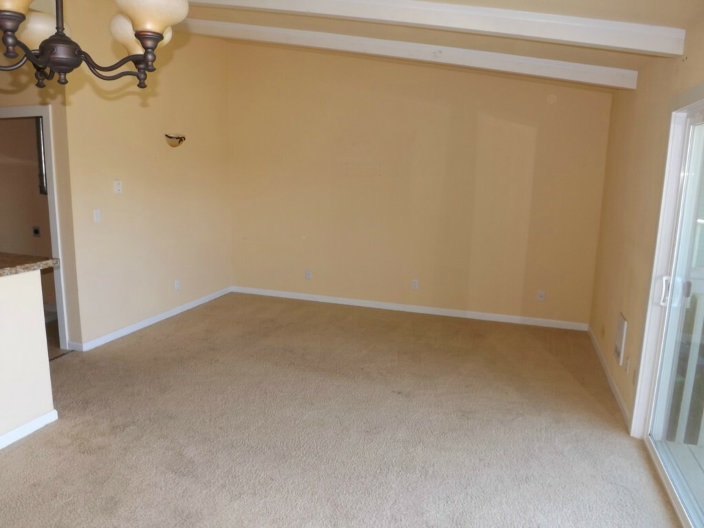 Property Photo: 1302 N 6th St 6 WA 98403