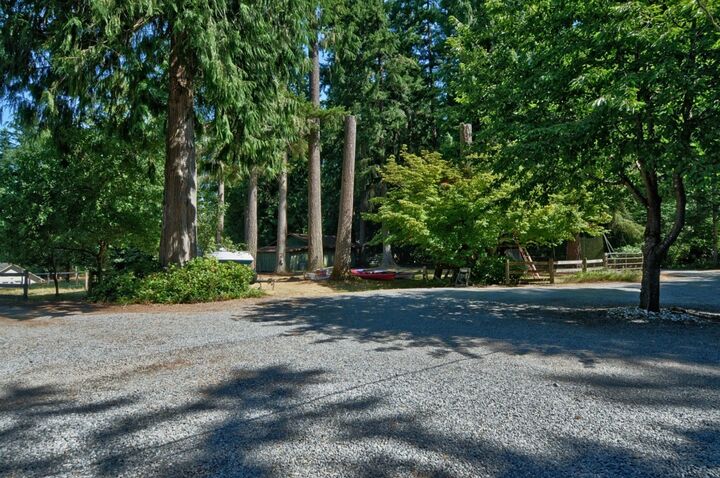 Property Photo:  4605 252nd Ave SE  WA 98029 