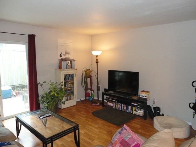 Property Photo: 4656 N Pearl St 3 WA 98407