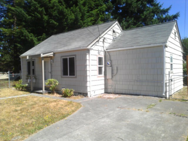 Property Photo: 634 Bertha Ave WA 98312