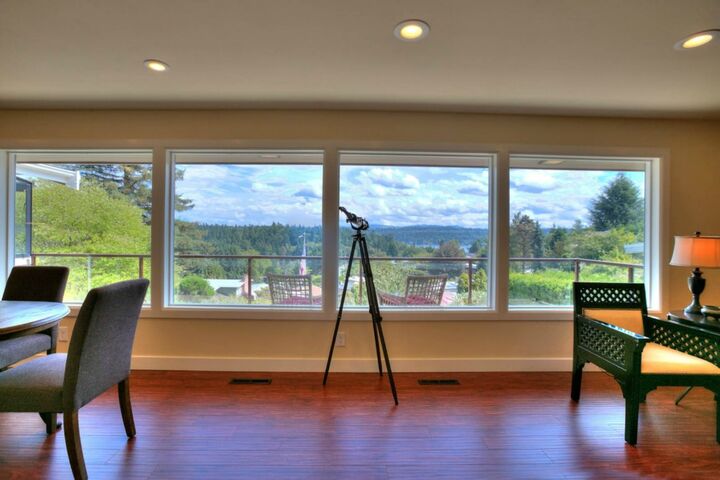 Property Photo:  5724 55th Ave S  WA 98118 