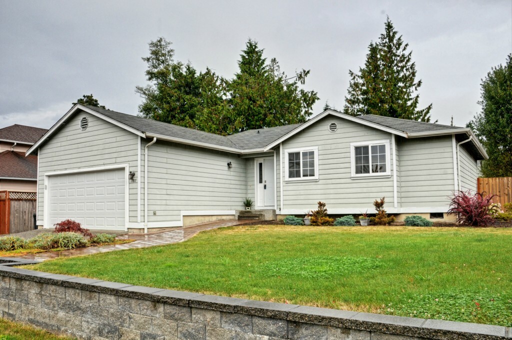 Property Photo:  7811 263rd Place NW  WA 98292 