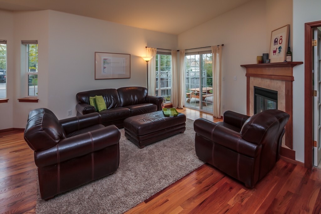 Property Photo:  4651 Bedford Ave  WA 98226 