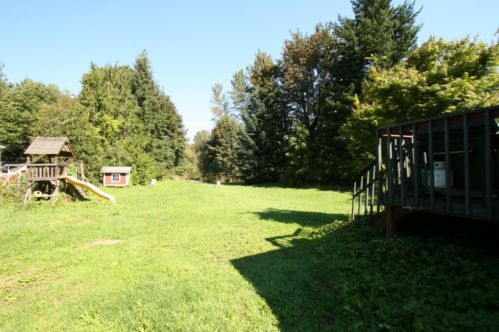 Property Photo:  37804 SE 80th St  WA 98065 