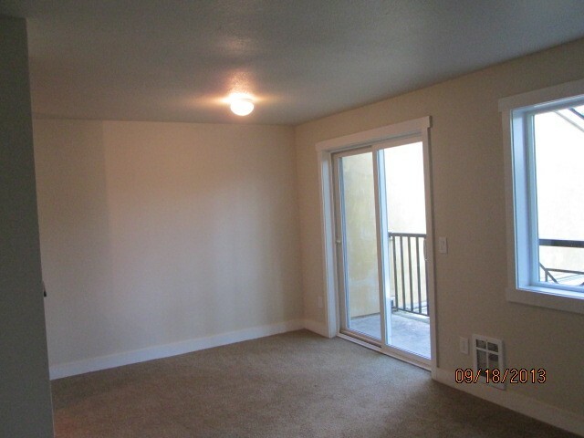 Property Photo:  15827 NE Leary Wy B213  WA 98052 