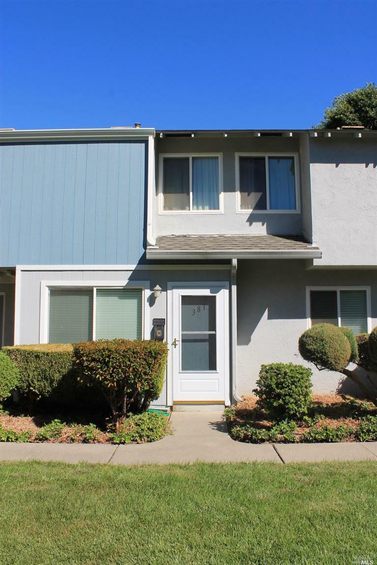 Property Photo: 381 Eldridge Ave CA 95688