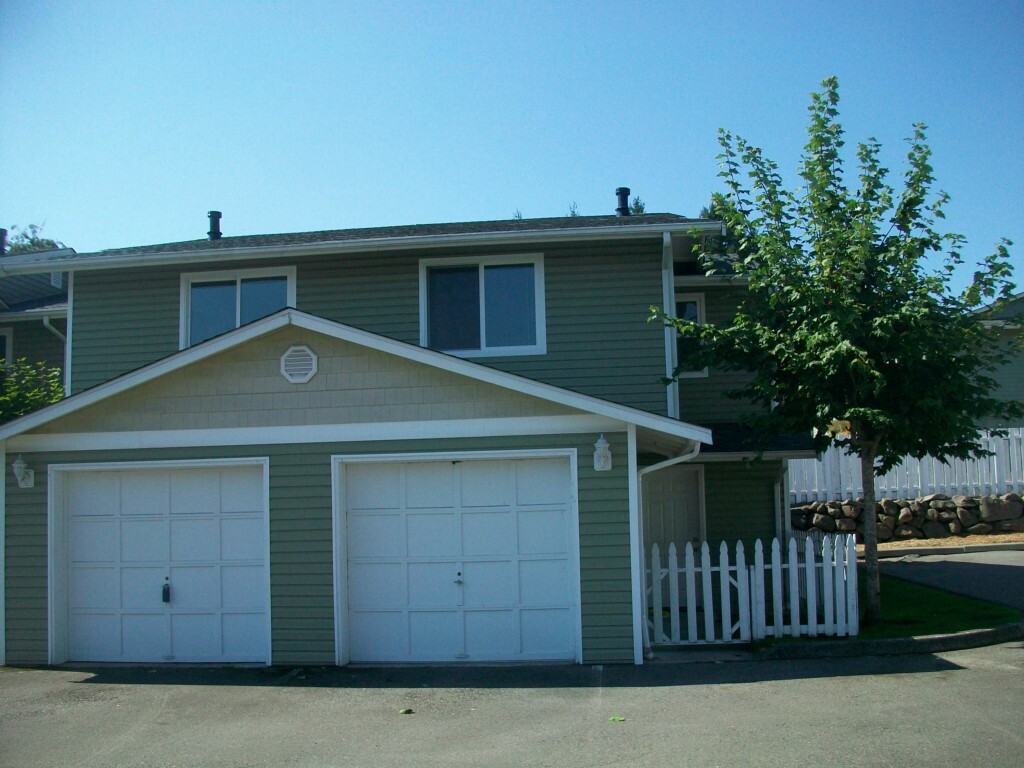 Property Photo:  2404 Milton Way F  WA 98354 