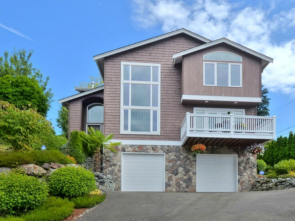 Property Photo: 1404 W Mukilteo Blvd WA 98203