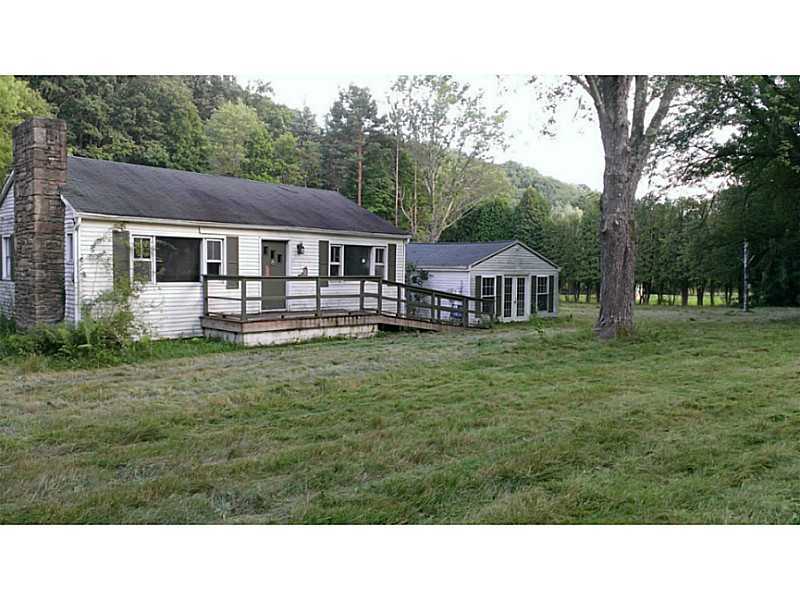 Property Photo: 516 Austraw Rd PA 15658