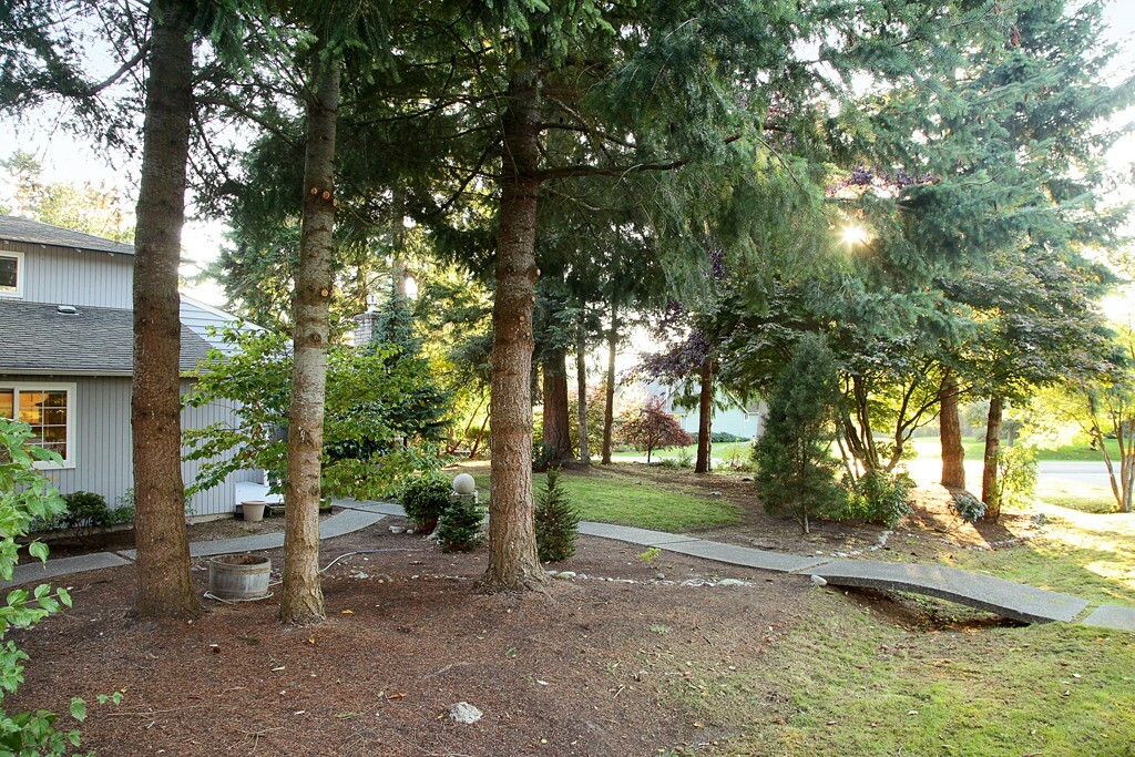 Property Photo:  2266 Lori Dr  WA 98260 