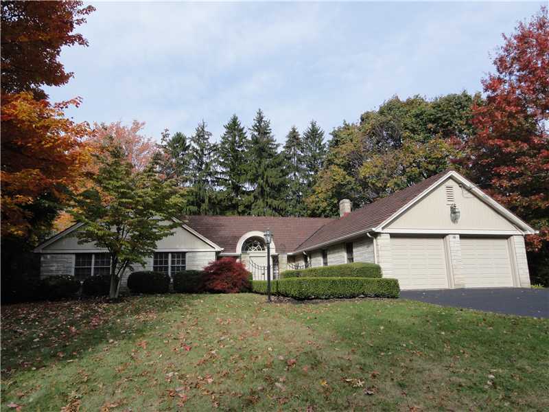 Property Photo:  2032 Murdstone Road  PA 15241 