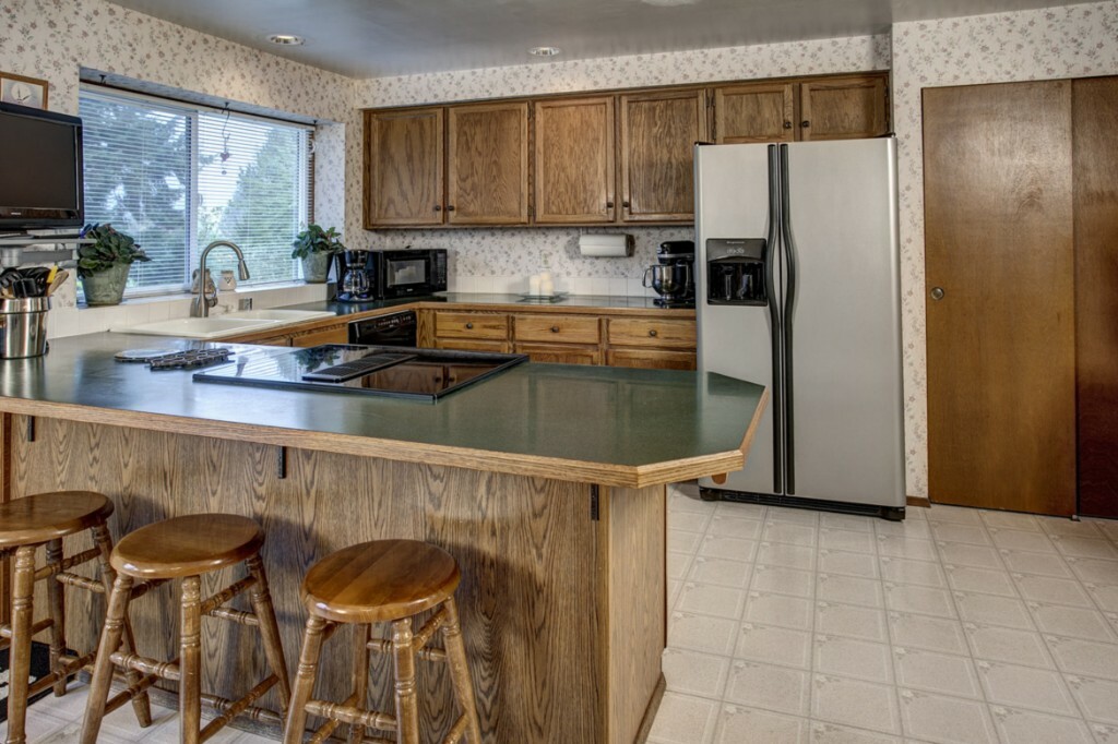 Property Photo:  23701 107th Place W  WA 98020 