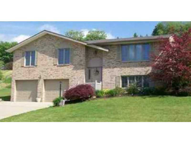 Property Photo: 131 Valleycrest Dr PA 15321