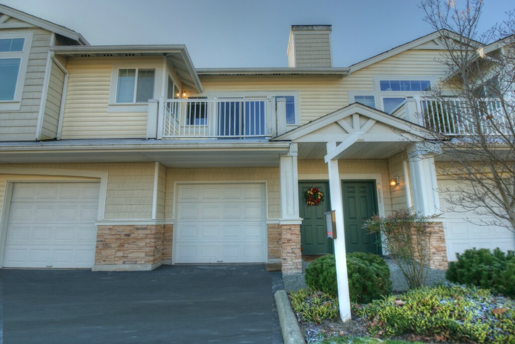 Property Photo:  23329 59th Place S 3  WA 98032 