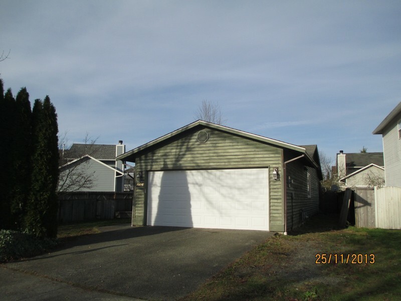 Property Photo:  16445 155th St SE  WA 98272 