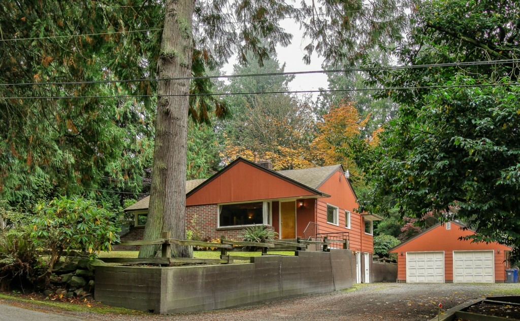 Property Photo: 925 N 16th St WA 98273