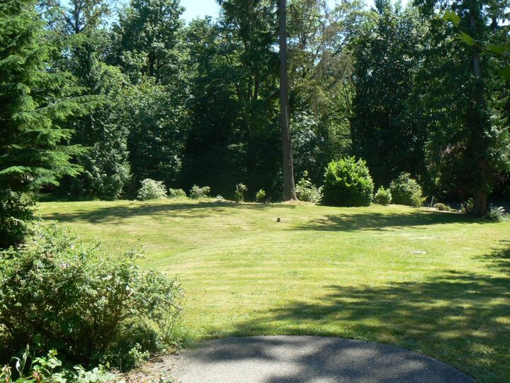 Property Photo:  20702 SE 262nd St  WA 98042 