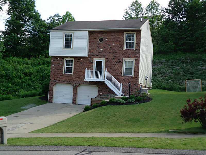 Property Photo:  121 Shelbourne  PA 15108 