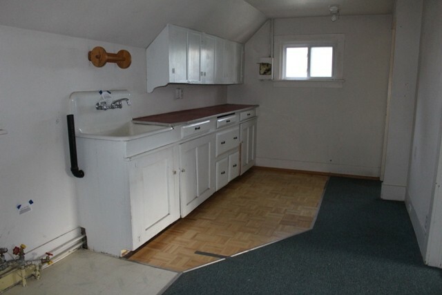 Property Photo: 311 E Pine St WA 98855