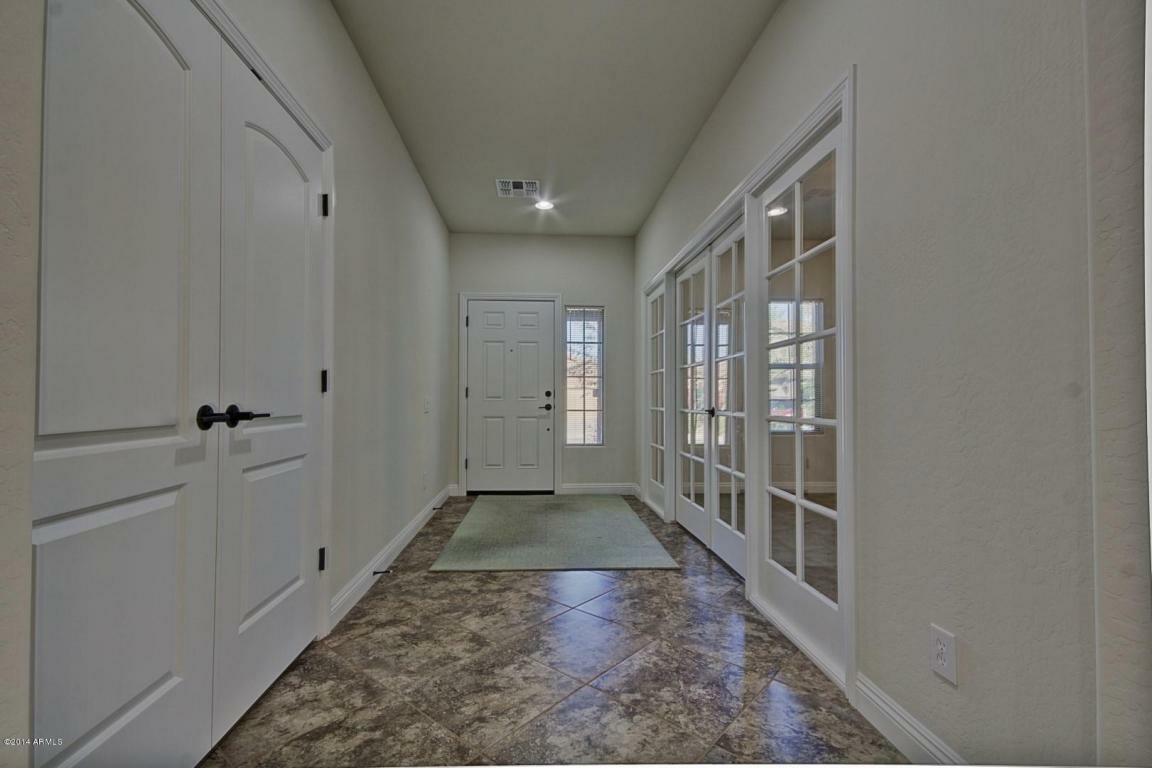 Property Photo: 10827 W Avenida Del Rey -- AZ 85383