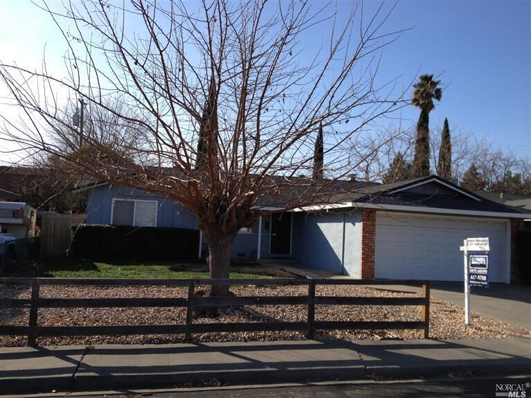 Property Photo: 391 Mono Drive CA 95687