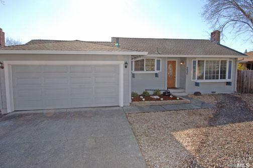 Property Photo:  3624 Hemlock Court  CA 95403 