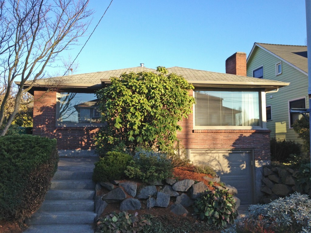 Property Photo: 6714 9th Ave NW WA 98117