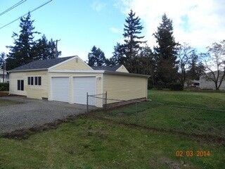 Property Photo:  1718 102nd St S  WA 98444 
