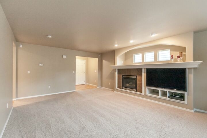 Property Photo:  122 118th Dr SE  WA 98258 