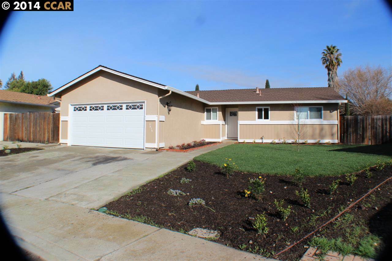 Property Photo:  3515 Gemini Court  CA 94519 