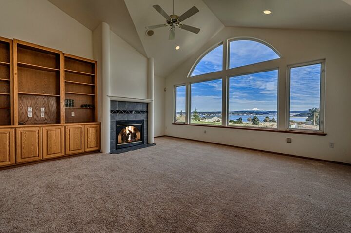 Property Photo:  1583 N Balda Rd  WA 98277 