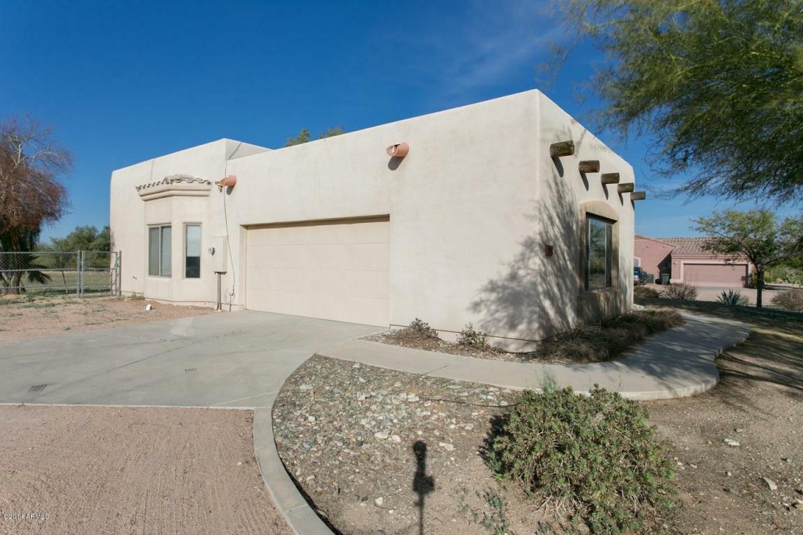 Property Photo:  19630 W Minnezona Avenue  AZ 85340 