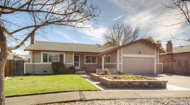 Property Photo: 1439 Starview Court CA 95403