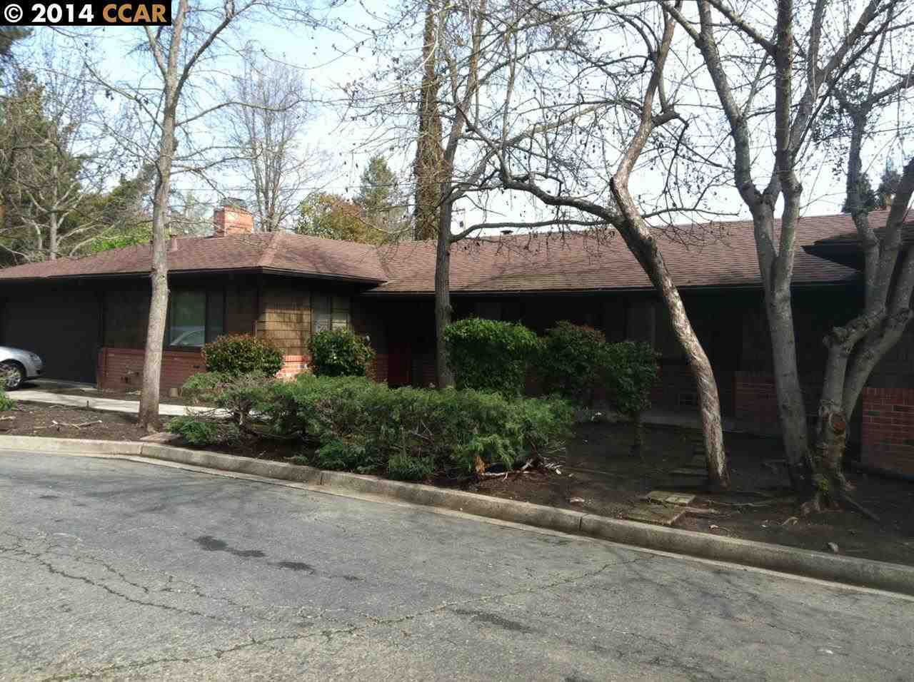 Property Photo:  1 West Creek Ct  CA 94549-3709 