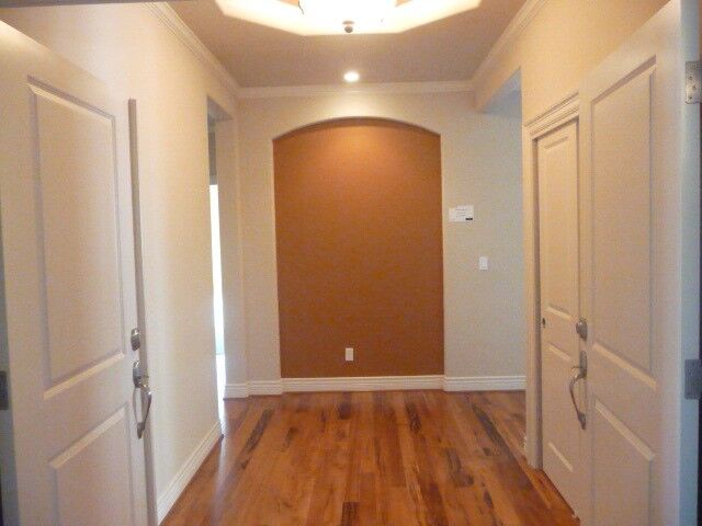 Property Photo:  2030 Grand Avenue 6  WA 98201 