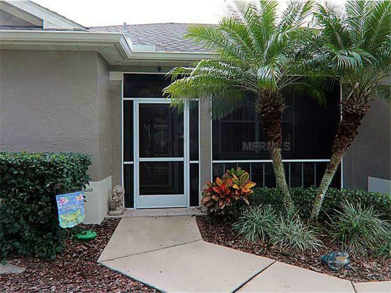 Property Photo:  3047 Sutton Woods Drive  FL 33566 