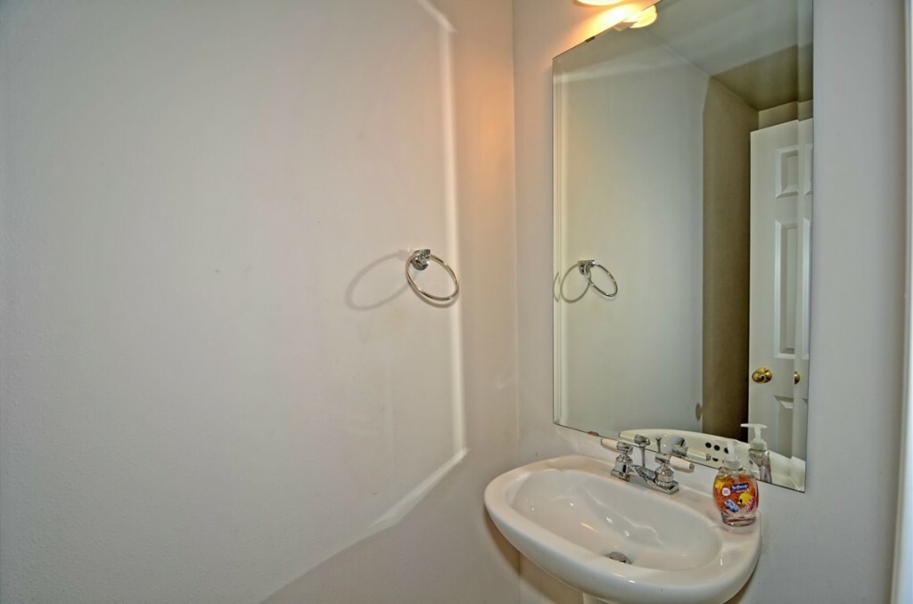 Property Photo:  1430 W Casino Road 62  WA 98204 