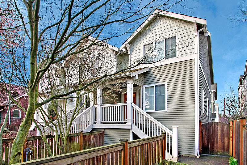 Property Photo:  6411 9th Ave NE  WA 98115 