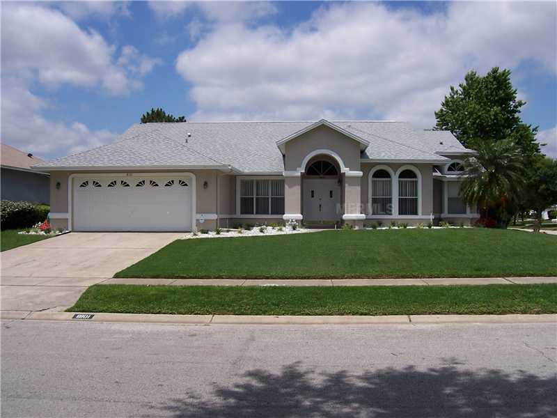 Property Photo:  8101 Chelsworth Drive  FL 32835 