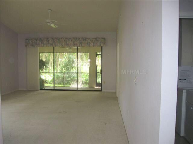 Property Photo:  5512 Hampstead Heath 6  FL 34235 