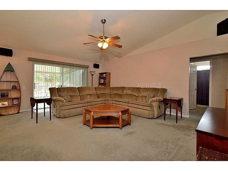 Property Photo: 12022 Colonial Estates Lane FL 33579