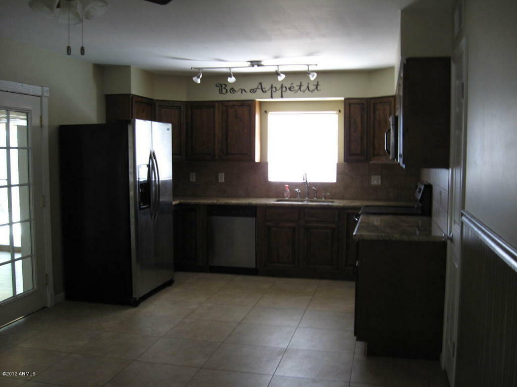 Property Photo:  1887 E Watson Drive  AZ 85283 