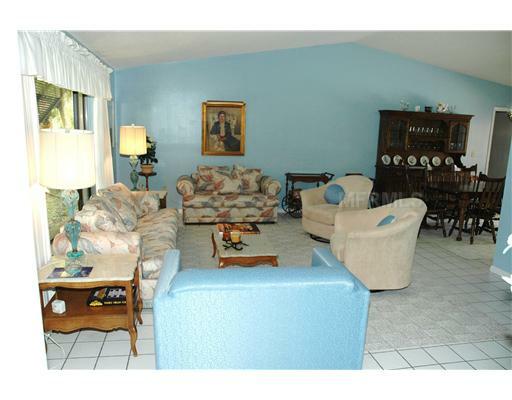 Property Photo:  4427 Eleuthera Court  FL 34233 