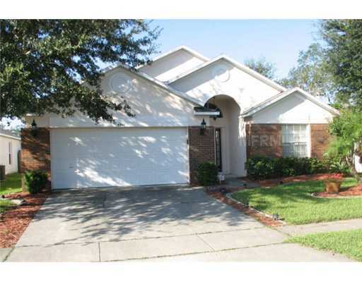 Property Photo: 4330 Pebblestone Court FL 32826