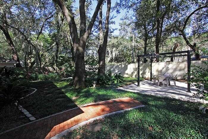 Property Photo:  4529 Hidden Shadow Drive  FL 33614 