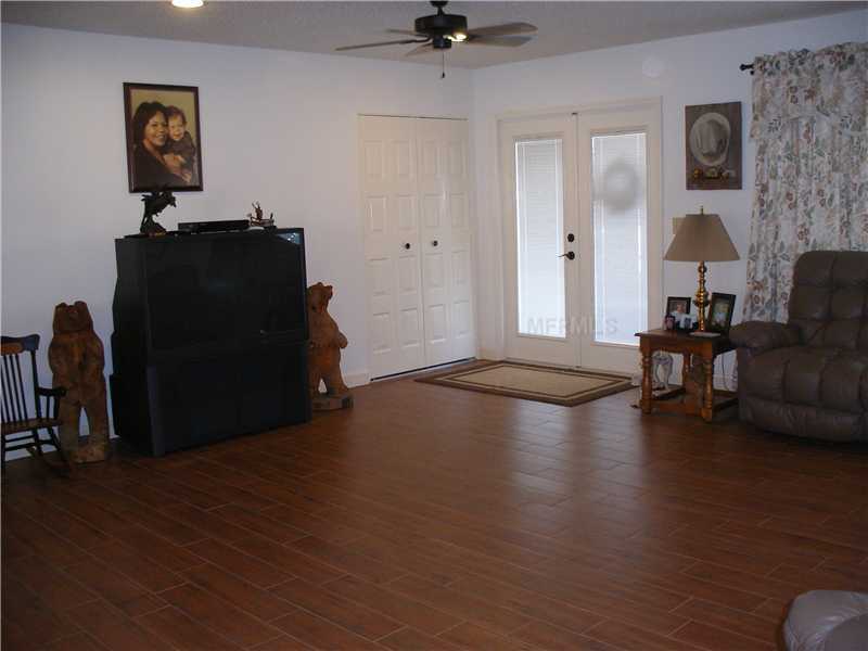 Property Photo:  677 Fort Duquesna Drive  FL 33573 